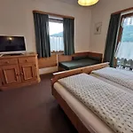 Pfeiffer Alm Mit Blick Auf Zugspitze 3*